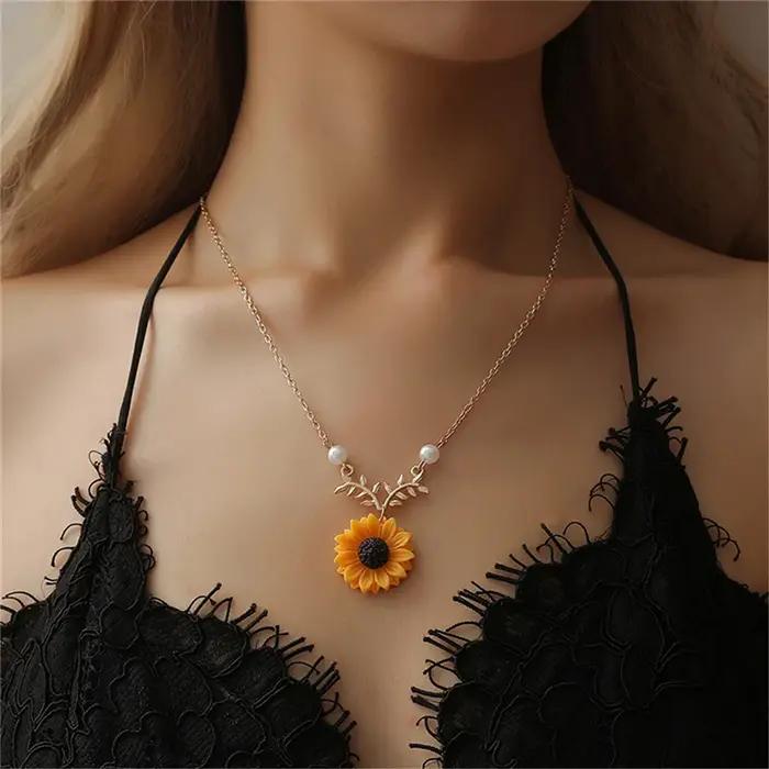 Vintage petit coeur collier pour femmes chaîne courte
