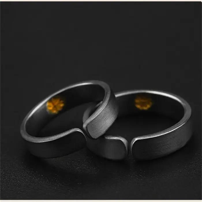 Bague classique en forme de feuille de trèfle en or pour hommes