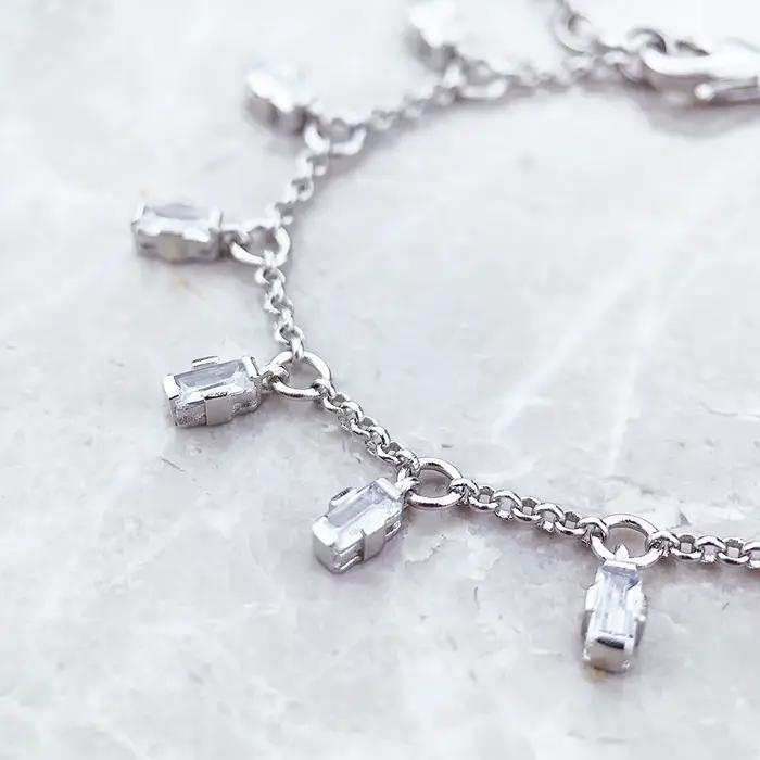 Bracelet chaîne et maillons en argent Sterling 925 pierres zirconium coupe baguette pour femme