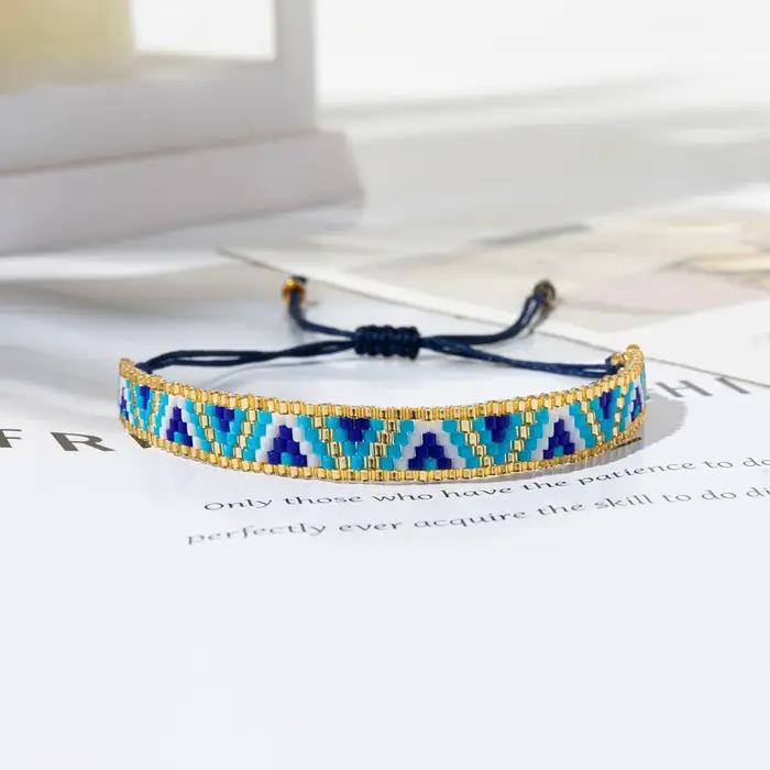 Bracelet de perles de riz bohémien, géométrie multicolore, tissage à la main, alliage de personnalité, simplicité populaire, bracelet de perles réglable