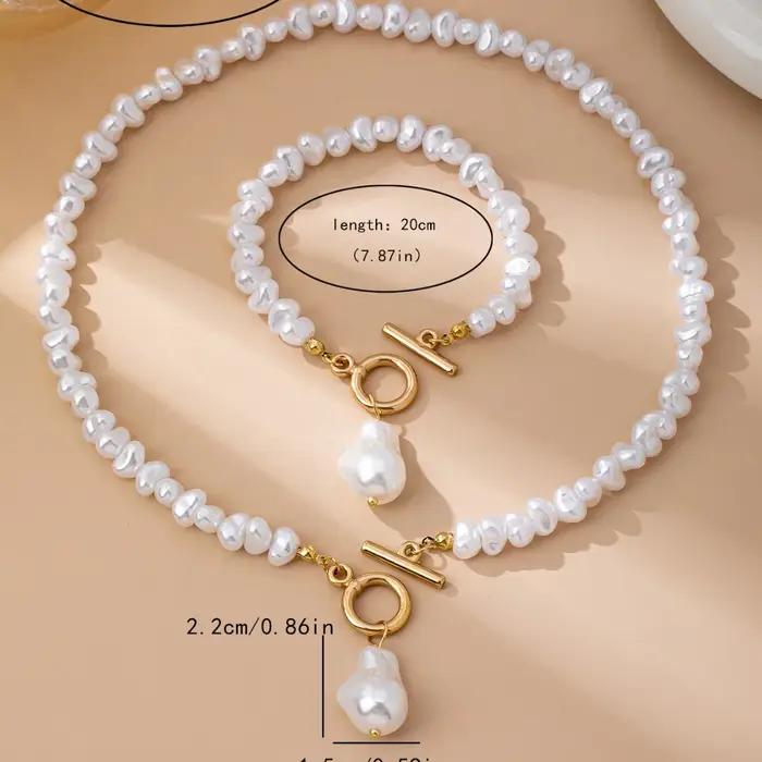 Ensemble élégant de collier de perles rétro et d'accessoires pour les mains avec chaîne dorée