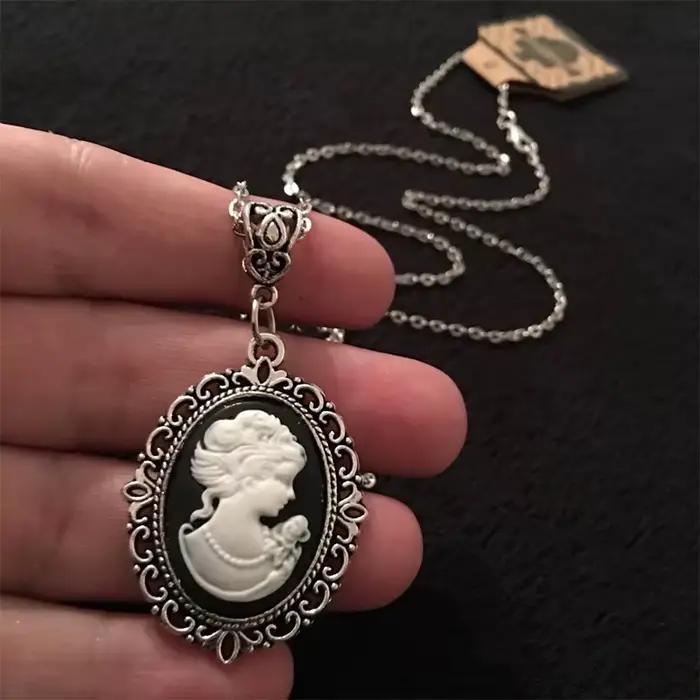 {100% neuf} 1 pièce Collier ras-de-cou vintage victorien sculpté avec pendentif beauté pour femmes et filles, collier camée, bijoux gothiques
