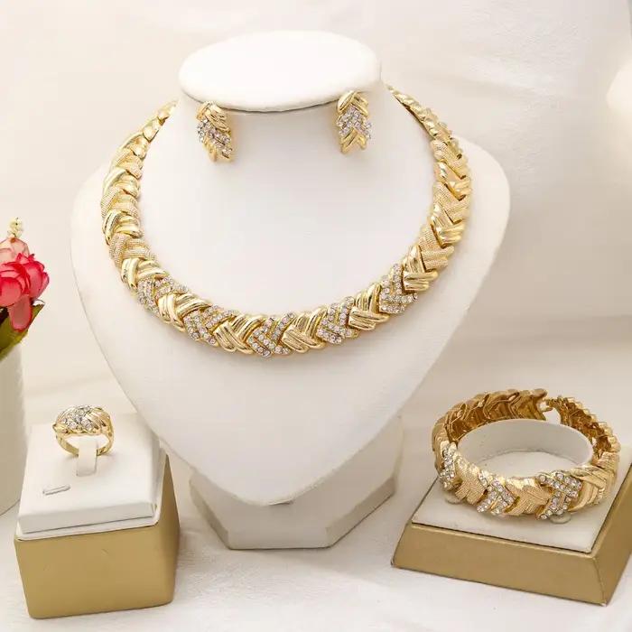 Ensemble de bijoux Liffly plaqué or 18 carats collier boucles d'oreilles bracelet bague pour femmes occasions spéciales mariage anniversaire