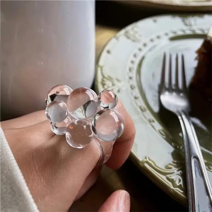 Bague en acrylique légère confortable avec perles