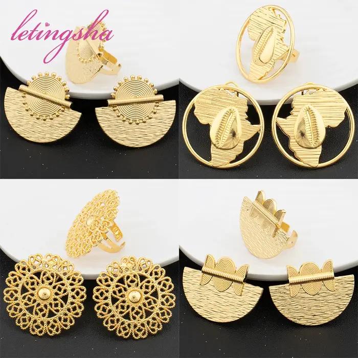 Ensemble de boucles d'oreilles et de matiques en or africain pour femmes