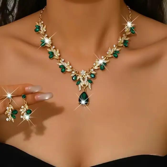 Parure de bijoux pour robe de mariée : Couronne