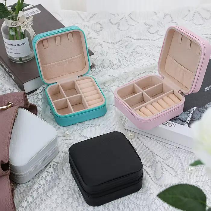Boîte de rangement portable pour boucles d'oreilles et matiques, étui à bijoux, présentoir de voyage, boîte d'évaluation