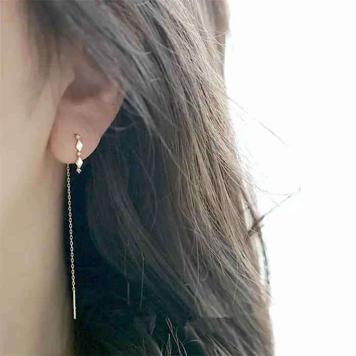 Boucles d'oreilles à clous en argent sterling 925 plaqué or incrustées de cristaux zirconium pour femmes style rétro chic événements spéciaux