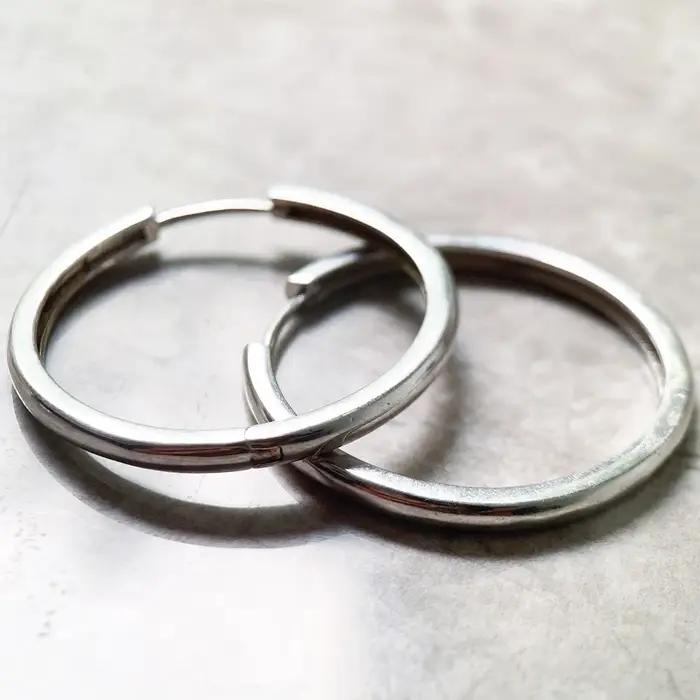 Grandes Boucles d'Oreilles Créoles à Charnière en Argent Sterling 925