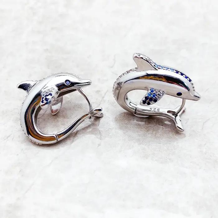 Boucles d'oreilles créoles dauphin