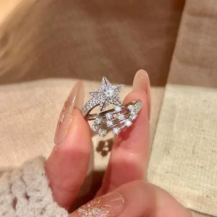 Bagues étoiles créatives incrustées de diamants pour femmes