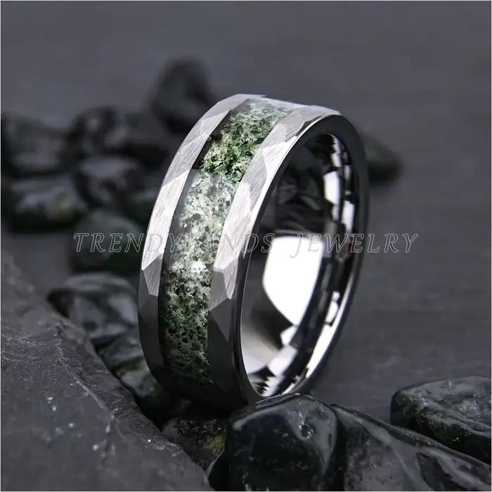 Bague en tungstène martelé avec incrustation d'agate blanche, bijou de mode pour homme et femme, alliance résistante et élégante pour mariage et événements spéciaux