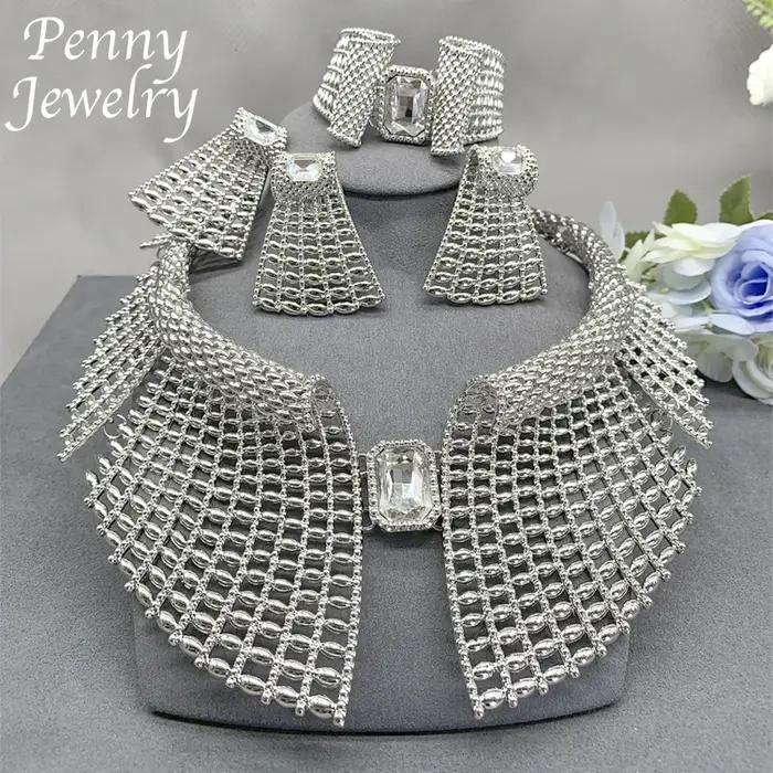 Parure de bijoux originaux en strass pour femme, collier exagéré en zircone, boucles d'oreilles, bracelet, bague, cadeaux pour mariage et fête