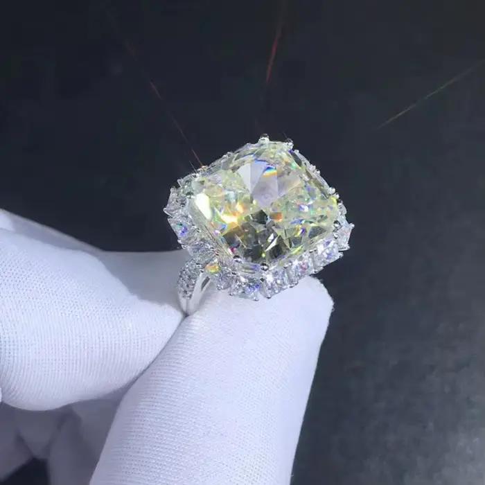 Bague de Cocktail WUIHA en Argent Sterling 925 Saphir Blanc et Diamants Haute Teneur en Carbone Pour Soirées et Occasions Spéciales