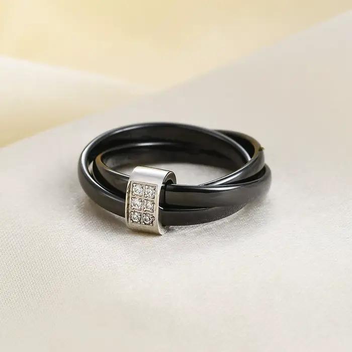Bague à trois anneaux en céramique noire et blanche sertie de diamants à double rangée de 8MM pour couples