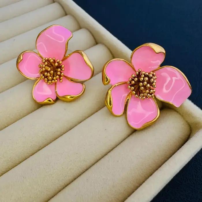 Oscar Style Vintage boucle d'oreille émail fleur goutte à goutte glaçure petit Design femmes boucles