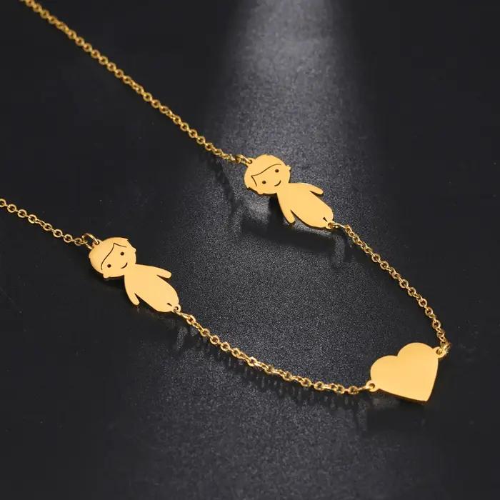 Collier Personnalisé en Acier Inoxydable avec Chaîne de Maillons et Pendentif Cœur pour Hommes Femmes Occasions Spéciales Présent Nom Gravé