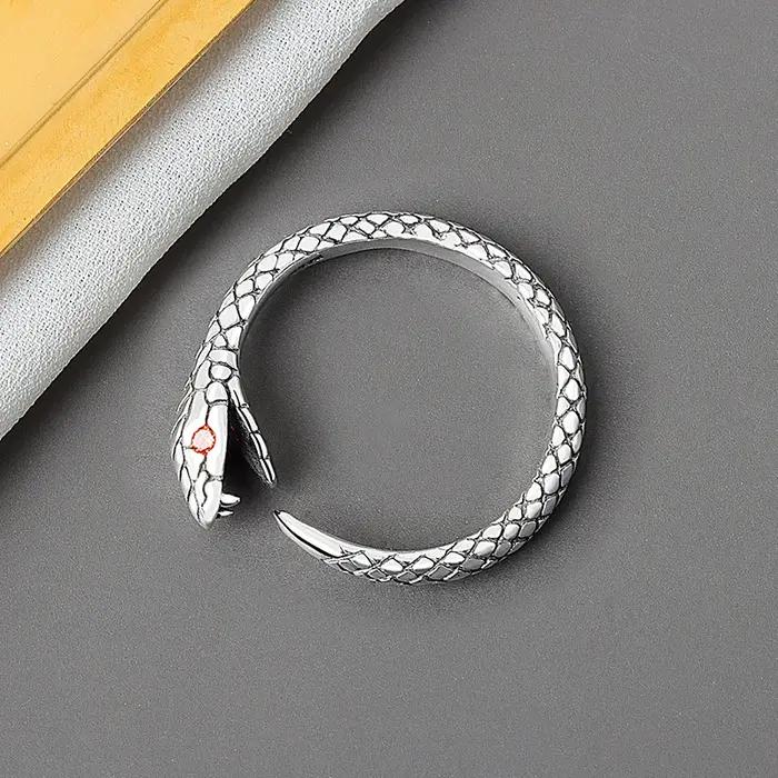 Bague serpent géométrique en argent pour femme élégante occassions spéciales soirée fête alliance mariage