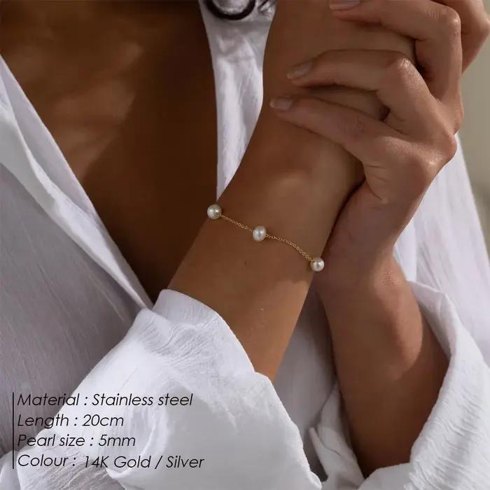 Bracelet minimaliste en perles d'eau douce naturelles plaqué or 14 carats pour femmes élégantes occasions spéciales cadeau bijoux