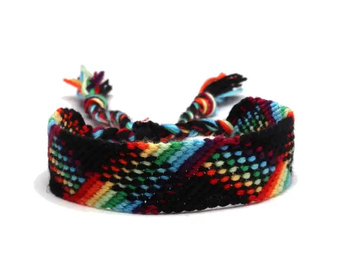 Bracelet tressé arc-en-ciel Boho fait à la main lesbienne LGBT Pride Gay tissé