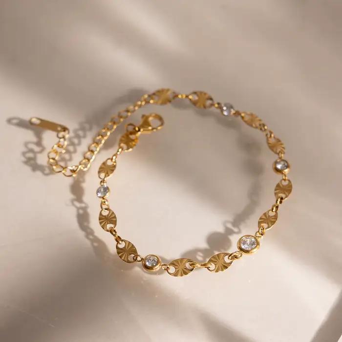 Bracelet chaîne et maillons en acier inoxydable finition or pour femme bijou de mode