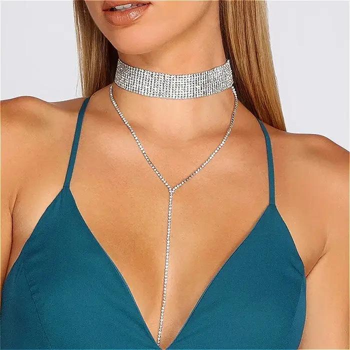 Collier Élégant Tendance avec Gemme Rouge et Diamant Polyvalent pour Femmes Banquets Bal Occasionnellement Offert
