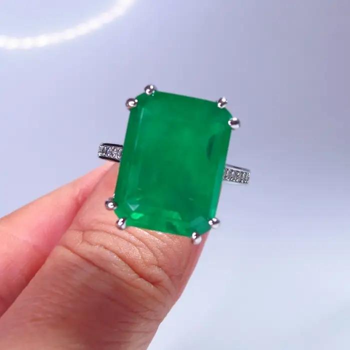 Bagues en diamants pour femmes