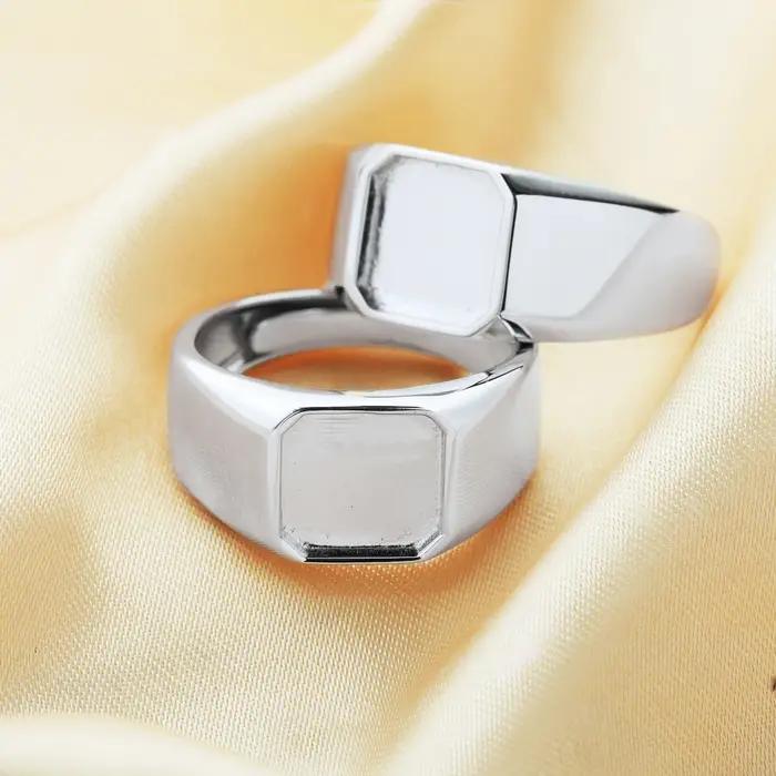 Bague réglable en argent sterling 925 avec résine de lait maternel et monture carrée de 9mm pour hommes occassions spéciales bijou unique à offrir