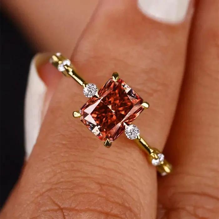 Bague de fiançailles jaune contre-indiqué pour femme
