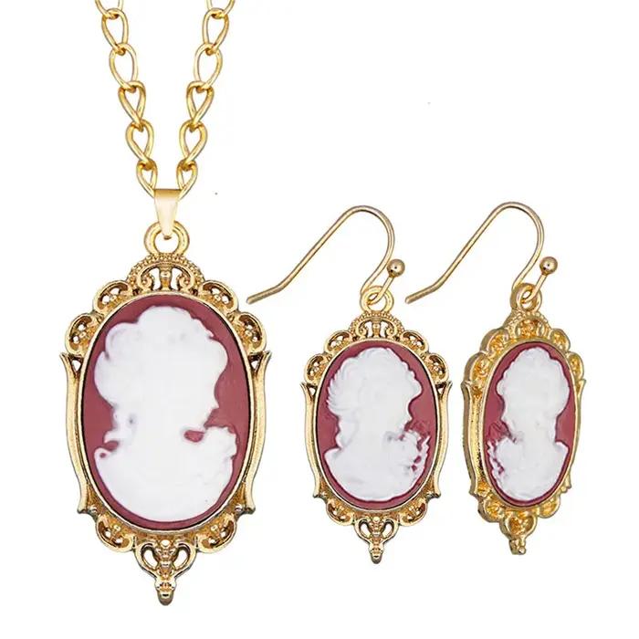 Victoria pendentif dame reine camée collier boucle d'oreille ensemble pour les femmes couleur or rouge blanc perle bijoux de mode