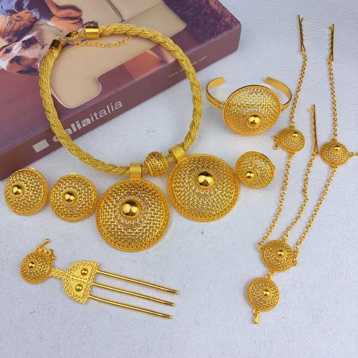 Ensemble de bijoux plaqué or 24 carats brésilien