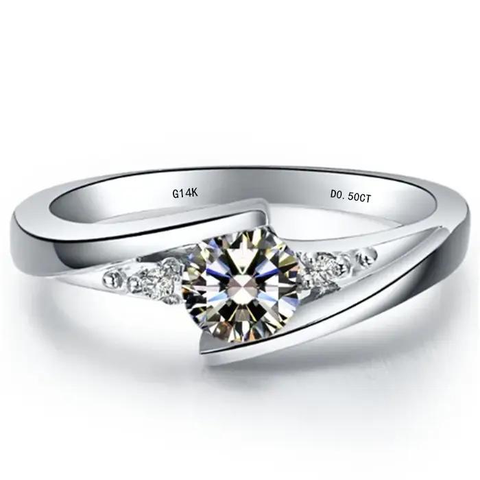 Bague de fiançailles en diamant pour femme
