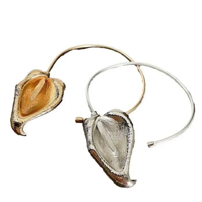 Collier ras du cou ouvert en forme de fleur de lys Calla pour femmes, déclaration rétro française, Unique, fête, Banquet, bal, accessoires bijoux tendance