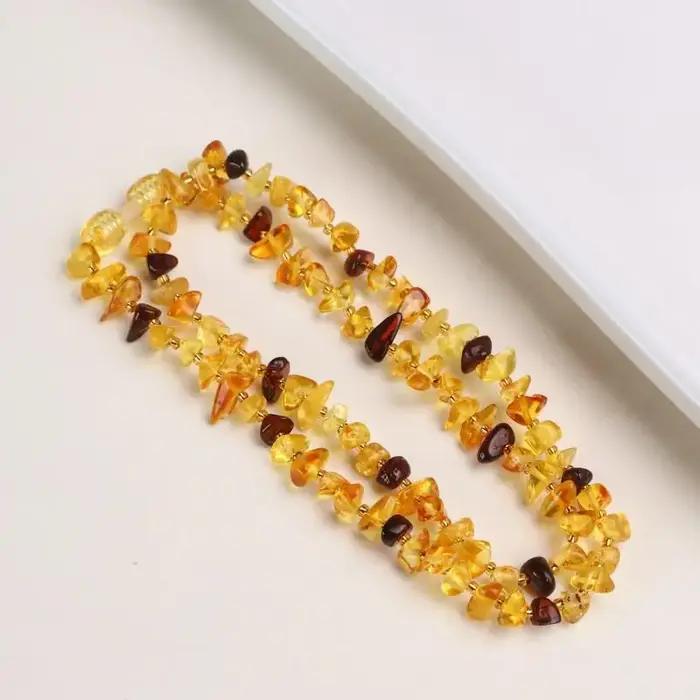 Collier de perles en pierre brute d'ambre naturelle pour femmes, pierres précieuses de guérison, bijoux fins, ambre baltique véritable, colliers de perles en pierre caída