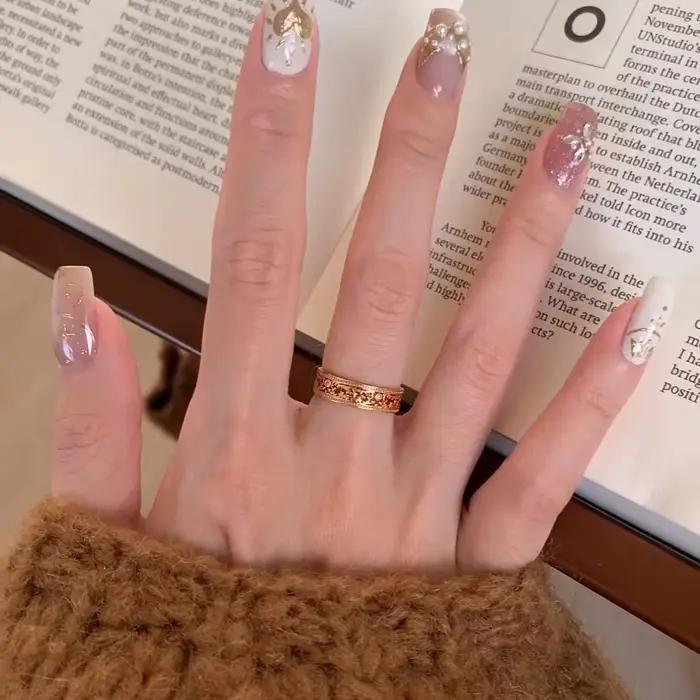 Bague Vintage en Diamant Goutte à Goutte en Émail Rouge Style Classique Bagues de Luxe Légères pour Femmes Occasions Spéciales Mariage Banquet Cadeaux Nouvelle Collection