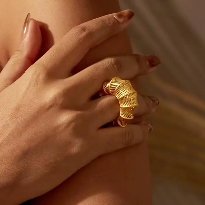 IVOG – bague luxueuse en bambou ajourée, bijoux personnalisés à motif de Texture de ligne d'arc irrégulière pour femmes, fête de mariage