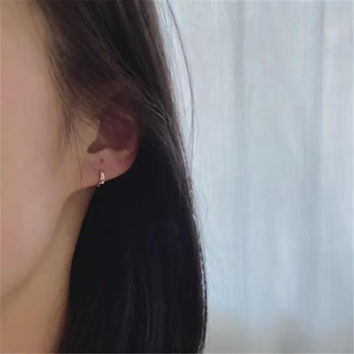 Boucles doreilles geometriques argent sterling 925 plaquees or 14k pour femmes occasions speciales elegance distinction