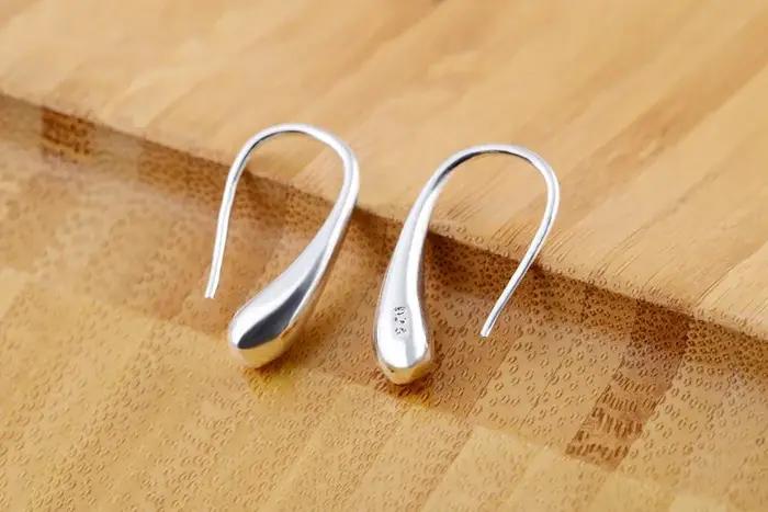 Boucles d'oreilles goutte d'eau en argent 925 pour femmes élégantes, bijoux mode pour occasions spéciales et cadeaux de mariage