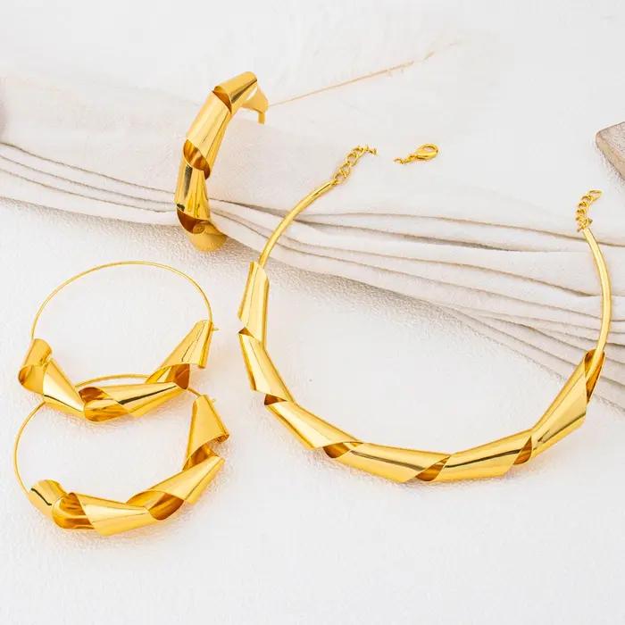 Ensemble de bijoux plaqué or Dubai torsadé pour femme collier et bracelet occasion spéciale