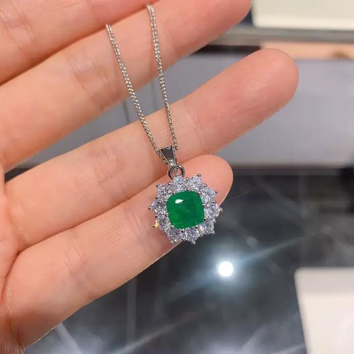 Ensemble de bijoux de mariage complet avec collier boucles d'oreilles et bague en émeraude et rubis géométriques pour femme