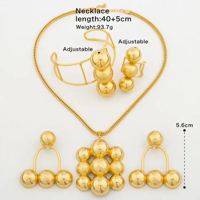 Ensemble de bijoux en plaquage or 18k avec collier, boucles d'oreilles, bracelet et bague ajustable pour femmes occasions spéciales