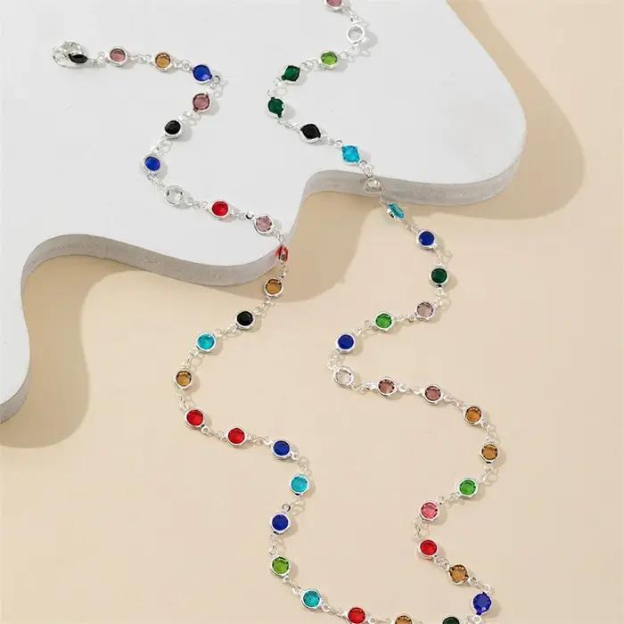 Collier à longue chaîne en perles de pierres précieuses colorées pour femmes