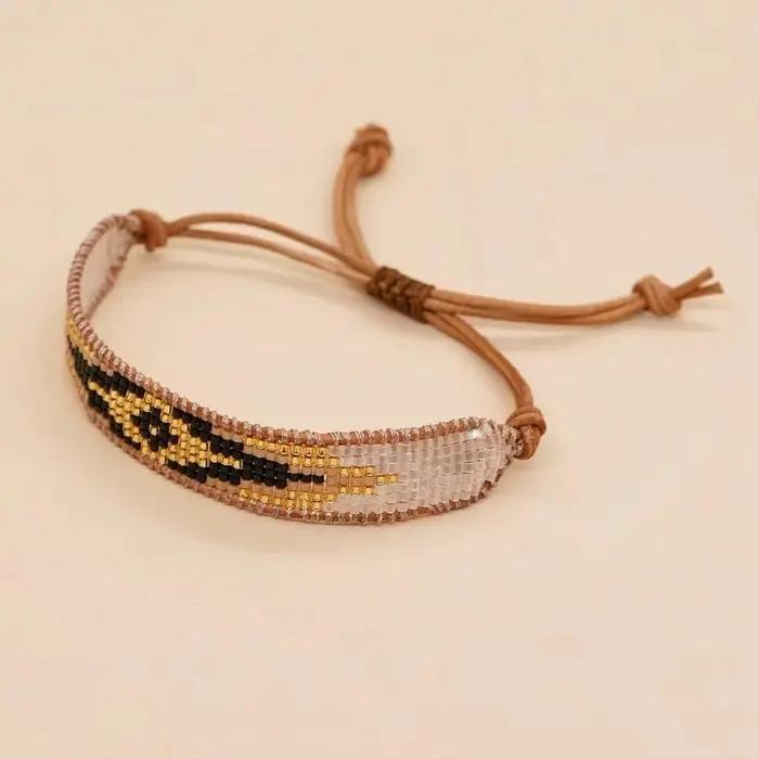 Bracelet de perles de riz géométrique rétro tissé à la main bohême réglable pour femmes mode original simple occassions spéciales