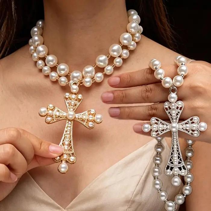 Collier pendentif croix gothique en perles pour femmes et filles