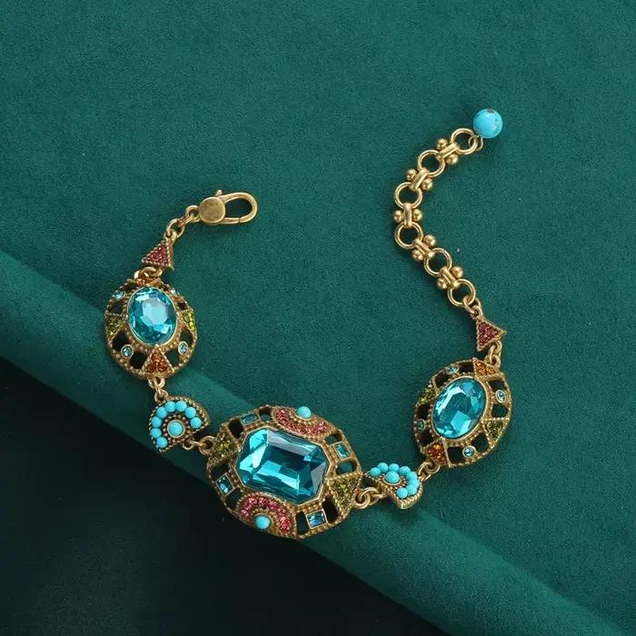 Bracelet Bohème Antique en Cristal Naturel et Cuivre Plaqué Or pour Femmes Occasions Spéciales Fantaisie Vintage