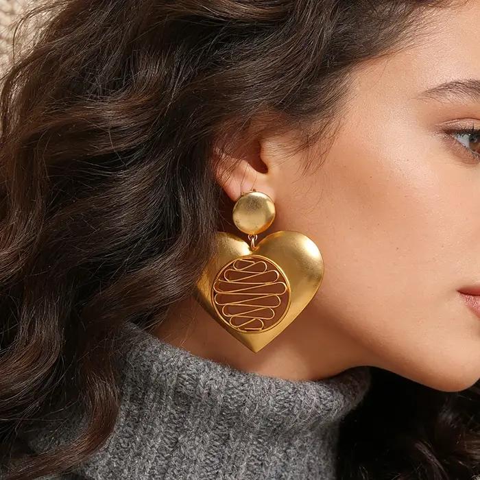 Boucles d'oreilles pendantes en forme de cœur pour femmes