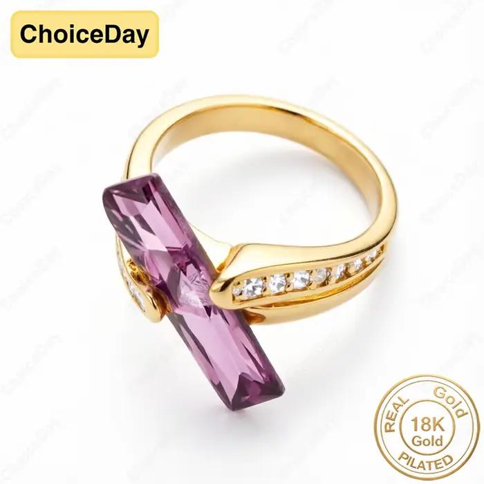 Bague rectangulaire en zircon plaqué or 18 carats