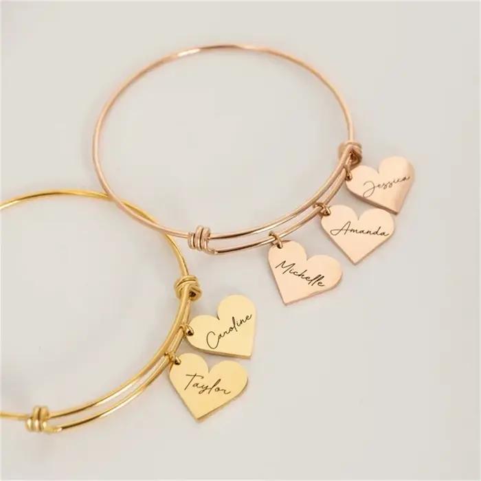 Bracelet personnalisé gravé coeur avec nom pour femme en acier inoxydable cadeau romantique occassions spéciales