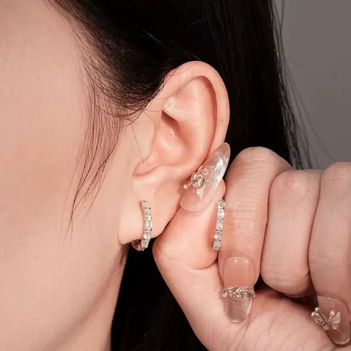 Boucles d'oreilles créoles en moissanite émeraude pour femmes, bijoux finis à la mode pour mariage, engagement, anniversaire et tous les jours
