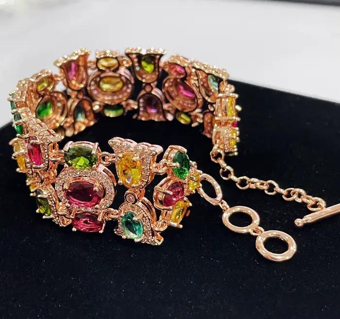 Bracelet jonc en zircone cubique arc-en-ciel incrusté de documents en or rose pour femme